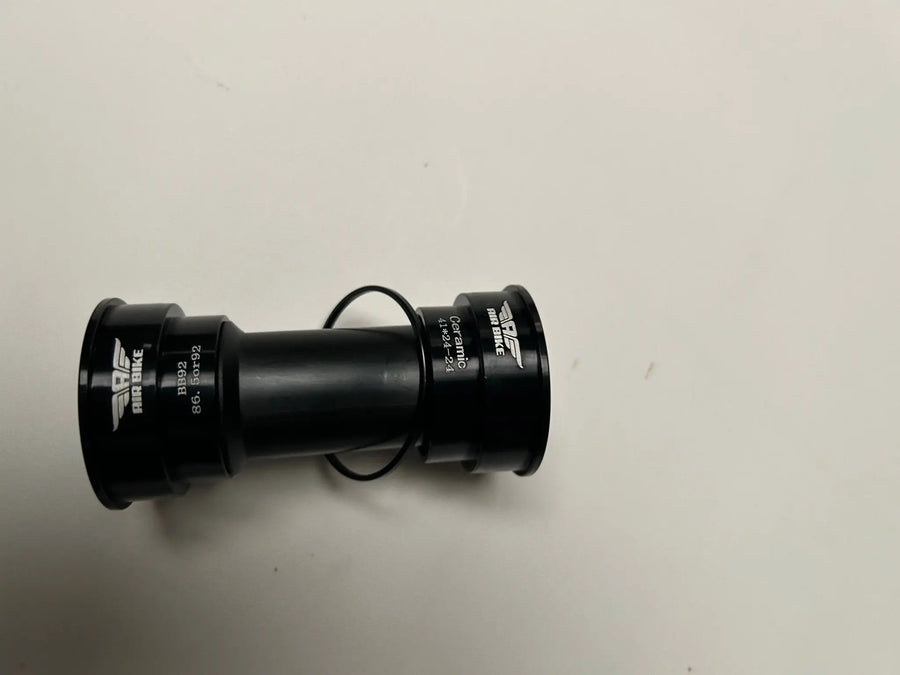 AIR BIKE Ceramic BB86/92 BOTTOM BRACKET Press Fit Shimano Hollowtech 24mm CRANK - Air BikeBicycle Bottom Brackets